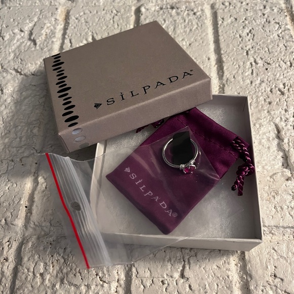 Silpada Red Essence Ring, Size 7 - Picture 4 of 4